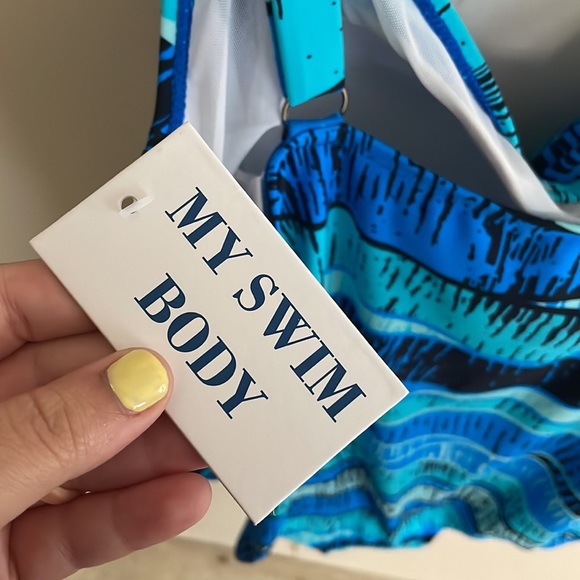 Swim one piece size 3X or 20 NWT - Picture 3 of 4